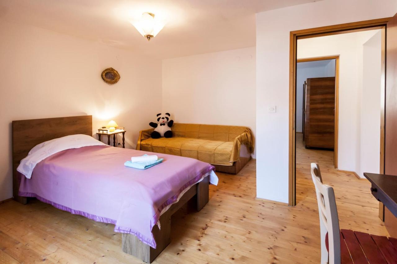 House Krizanic In Marcana, Istria, With 2 Apartments, Total 9 Guests Exterior foto